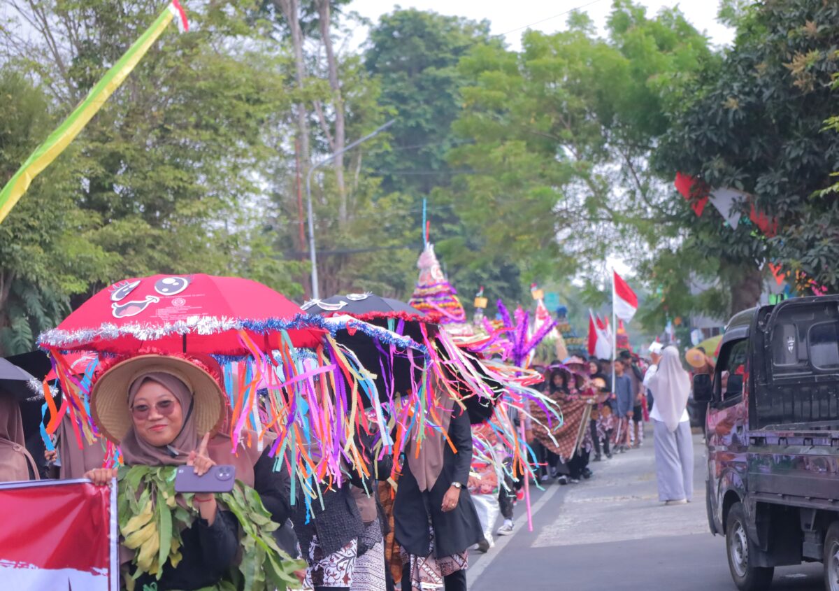 Kirab Budaya Milad ke-48 SMK Muhammadiyah 2 Bantul
